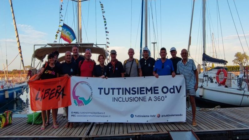 Una vela per tutti: Il mare come spazio di libertà e inclusione.