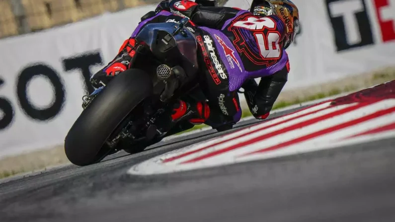 MotoGp, Jorge Martin operato alla clavicola. Tempi di recupero da definire