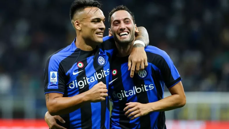 Doppio Calhanoglu e Sucic trascinano l’Inter, Fiorentina sempre più giù