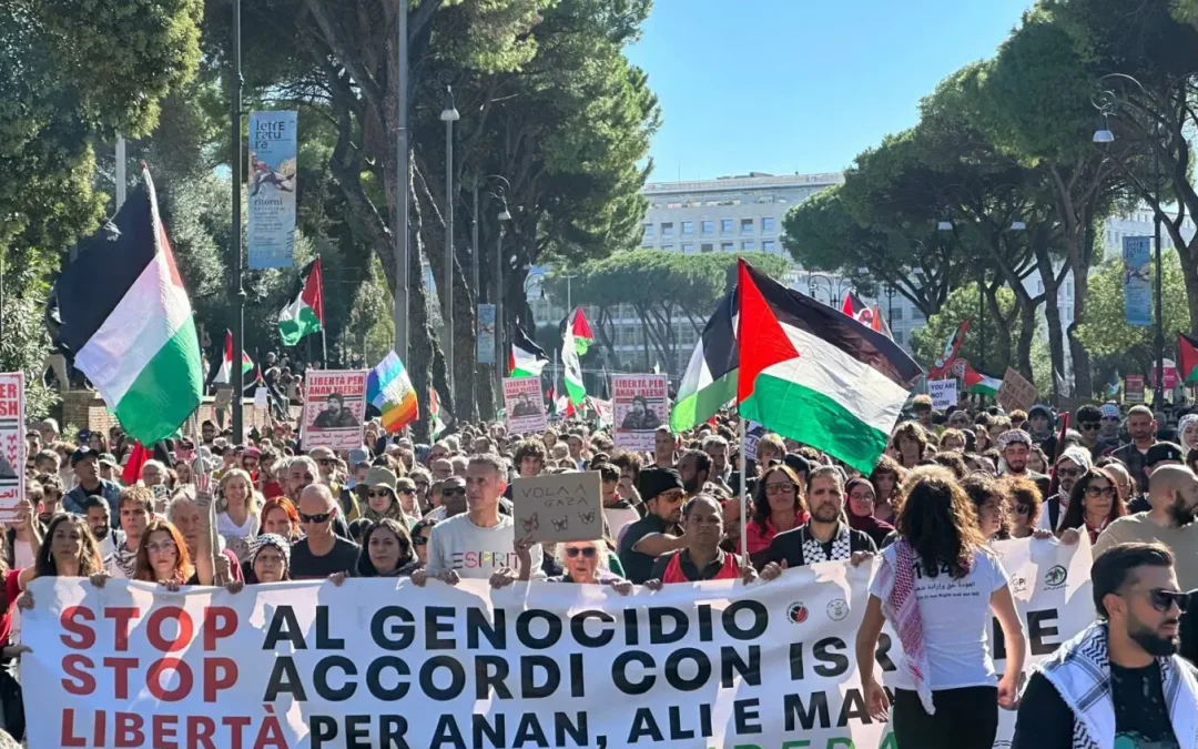 Migliaia di persone in corteo a Roma per Gaza
