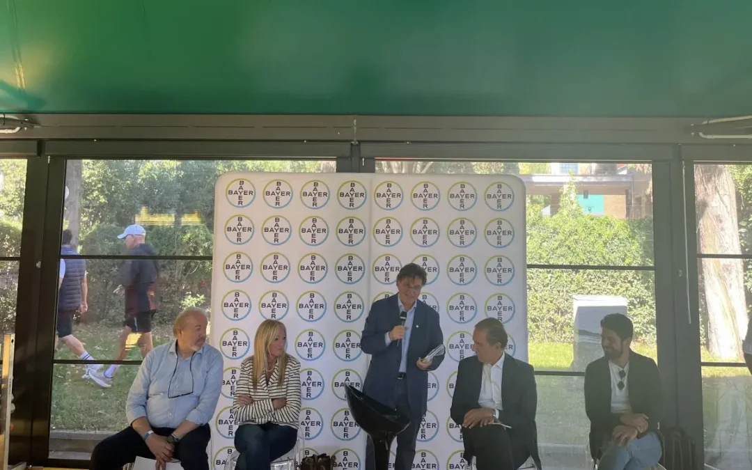 Tumore prostata, Bayer Italia porta la prevenzione sul campo da padel
