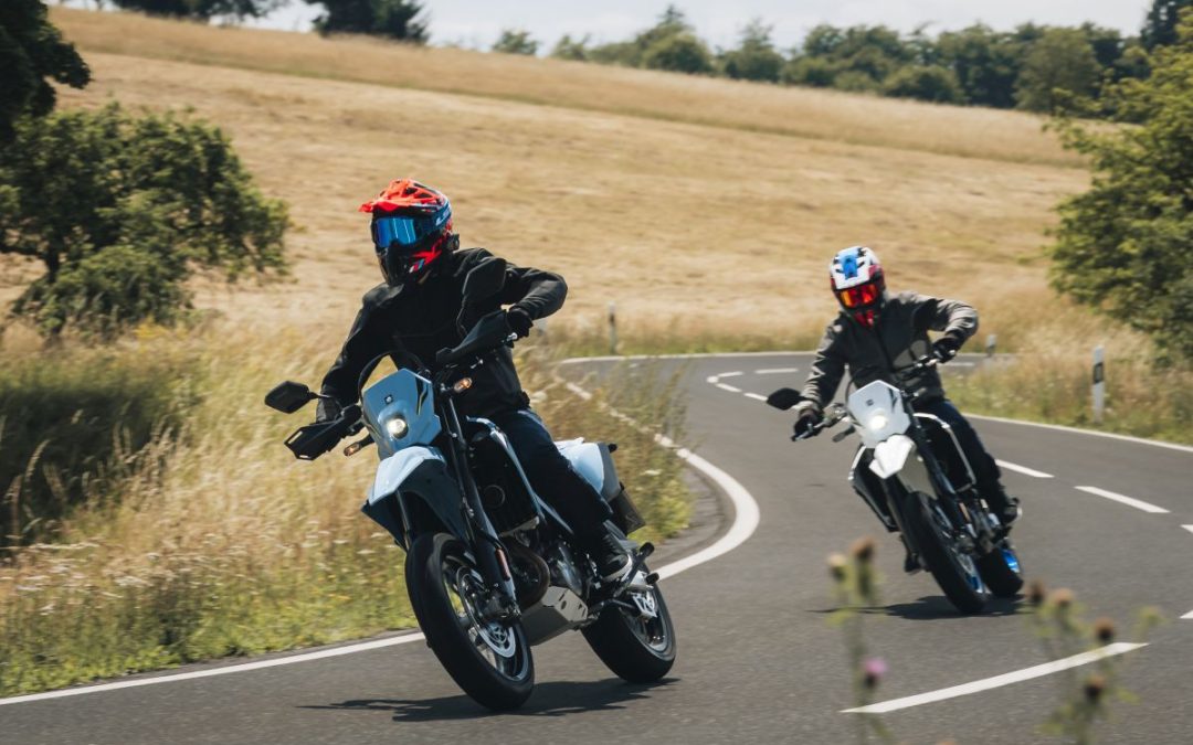 Arrivano le nuove Suzuki DR-Z4S e DR-Z4SM