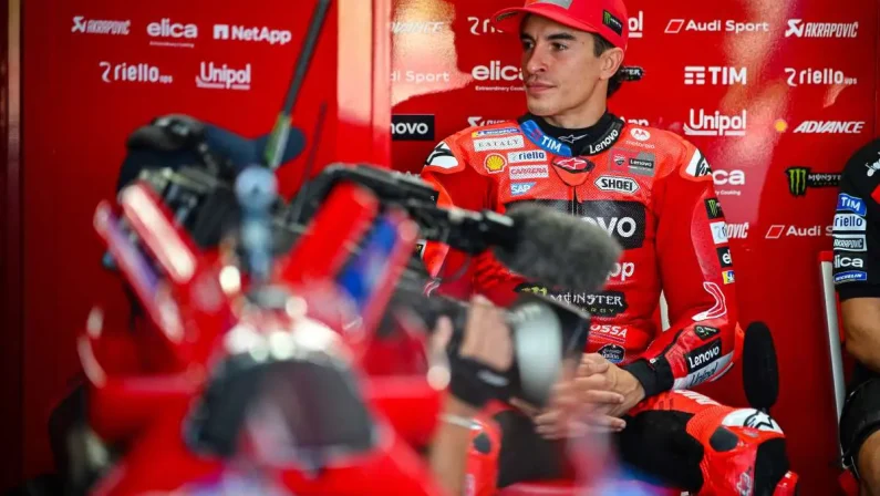 Marc Marquez operato con successo a Madrid alla scapola destra