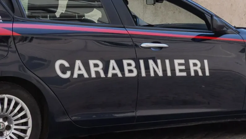 Agropoli, violenza sessuale alla figlia minorenne: arrestato 41enne