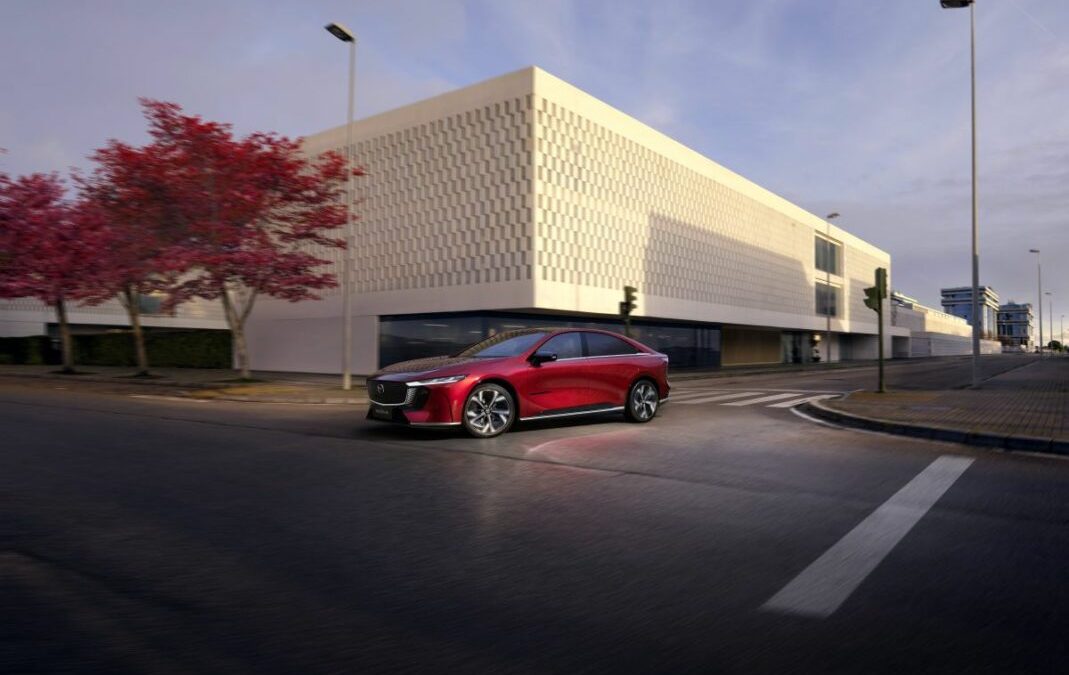 La nuova Mazda6e ottiene le cinque stelle Euro NCAP