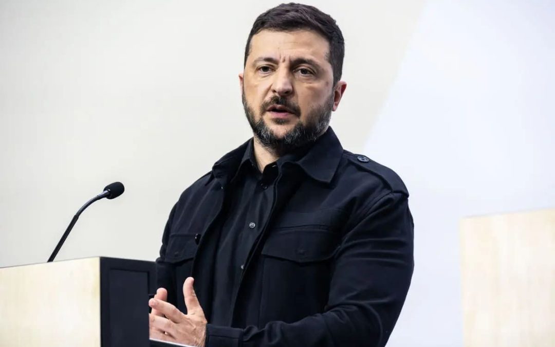 Zelensky sente Macron “Momento di spingere per la fine della guerra”