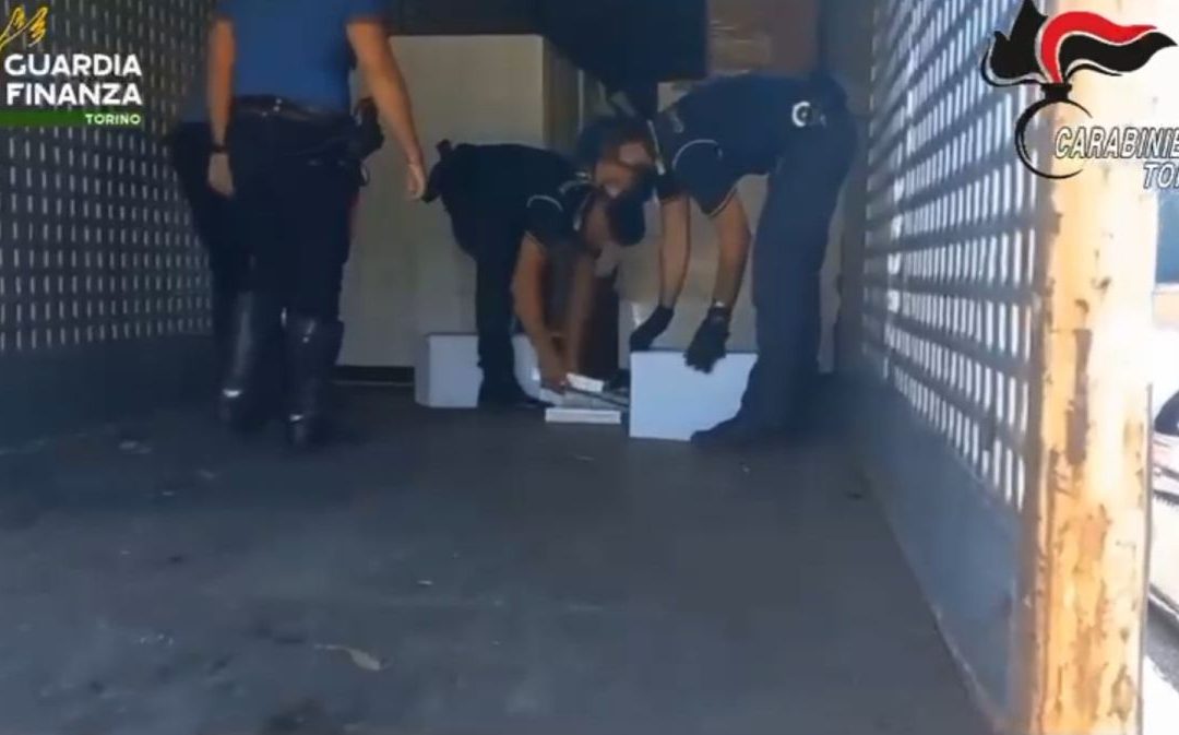 Sequestrati nel Torinese 7 siti di produzione di sigarette di contrabbando