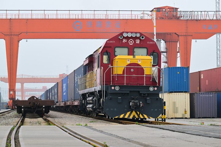 Cina: Trasporto merci ferroviario incrementato del 3,4% da gennaio a settembre