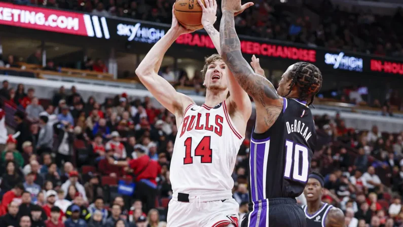 Bulls ancora imbattuti, i Celtics piegano i Cavaliers nella notte Nba