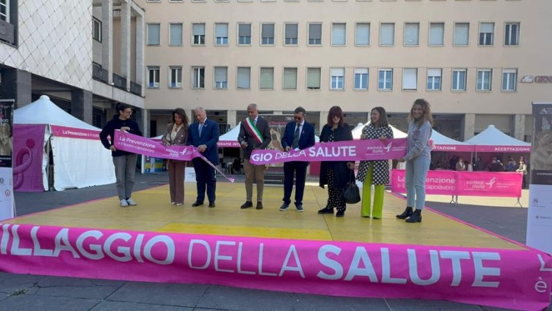 Komen Italia porta il Villaggio della Salute a Cosenza: “La prevenzione è il nostro capolavoro”