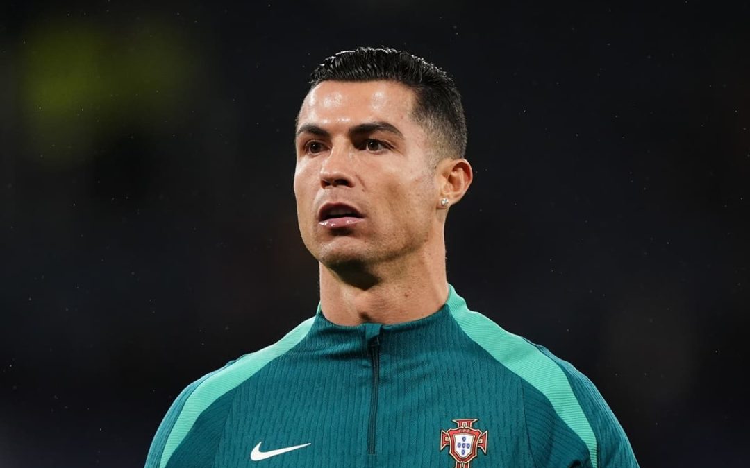 Cristiano Ronaldo diventa il primo calciatore miliardario e rilancia: “Non è ancora tempo di smettere”