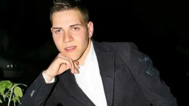 Blitz nel Vibonese, 15 indagati per mafia, omicidio ed estorsione