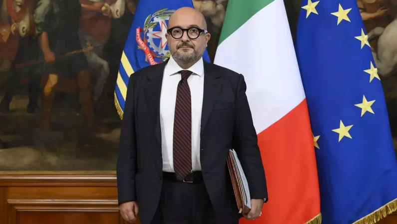 Regionali in Campania, Sangiuliano annuncia “Sarò capolista di Fratelli d’Italia”