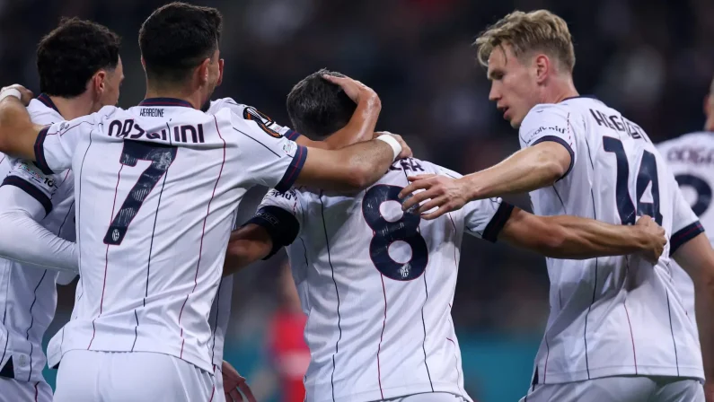 Il Bologna sbanca Bucarest 2-1: in gol Odgaard e Dallinga