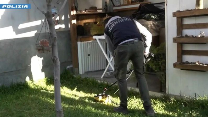 Orrore a Pellaro, cadaveri di due neonati nell’armadio: arrestata la madre