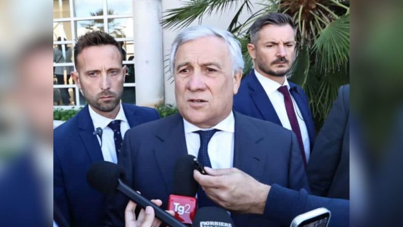 Regionali Calabria, il Centrodestra esulta. Tajani: “Grande successo”