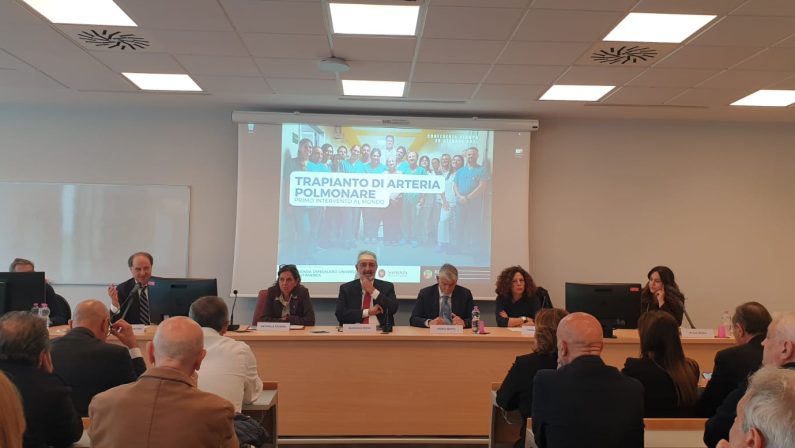 Al Sant’Andrea di Roma il primo trapianto al mondo di arteria polmonare con segmento criopreservato