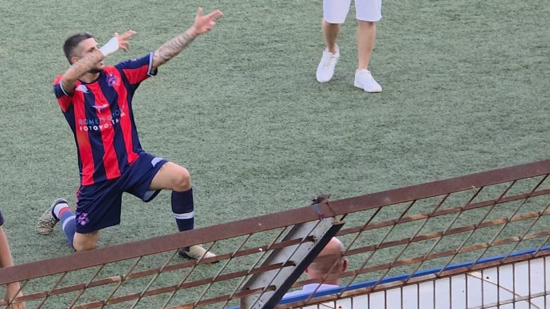 Cento gol in Eccellenza per Simone Fioretti