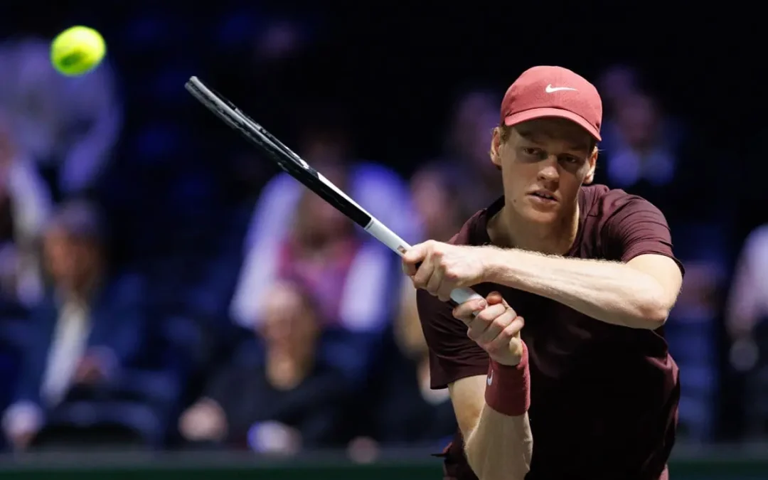 Jannik Sinner batte Cerundolo in due set e vola ai quarti al Masters 1000 di Parigi. Sonego si arrende a Medvedev