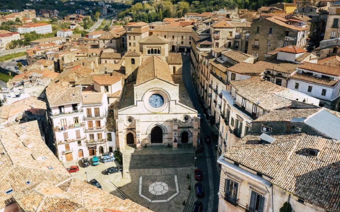 Una veduta del centro storico di Cosenza (fonte foto Regione Calabria)