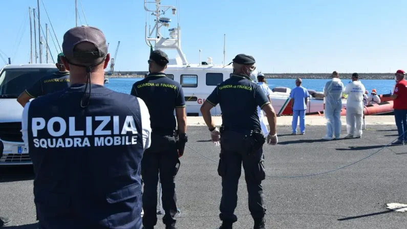 Ragusa, in carcere tre scafisti per favoreggiamento dell’immigrazione clandestina