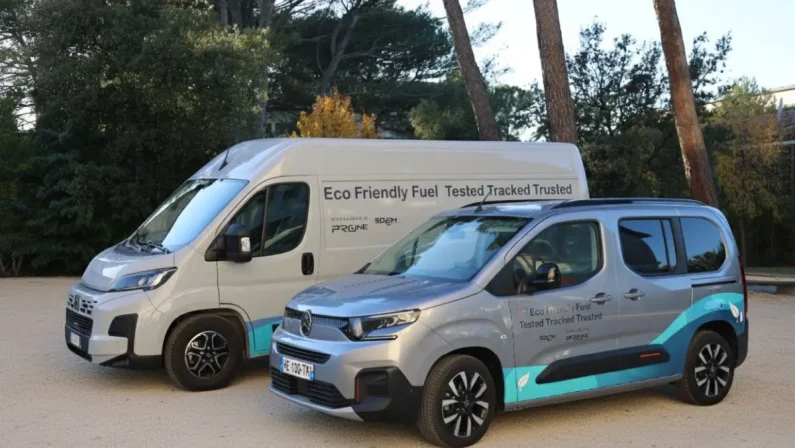 Stellantis lancia “HVO Aurora”, nuova tappa verso mobilità più pulita in Europa
