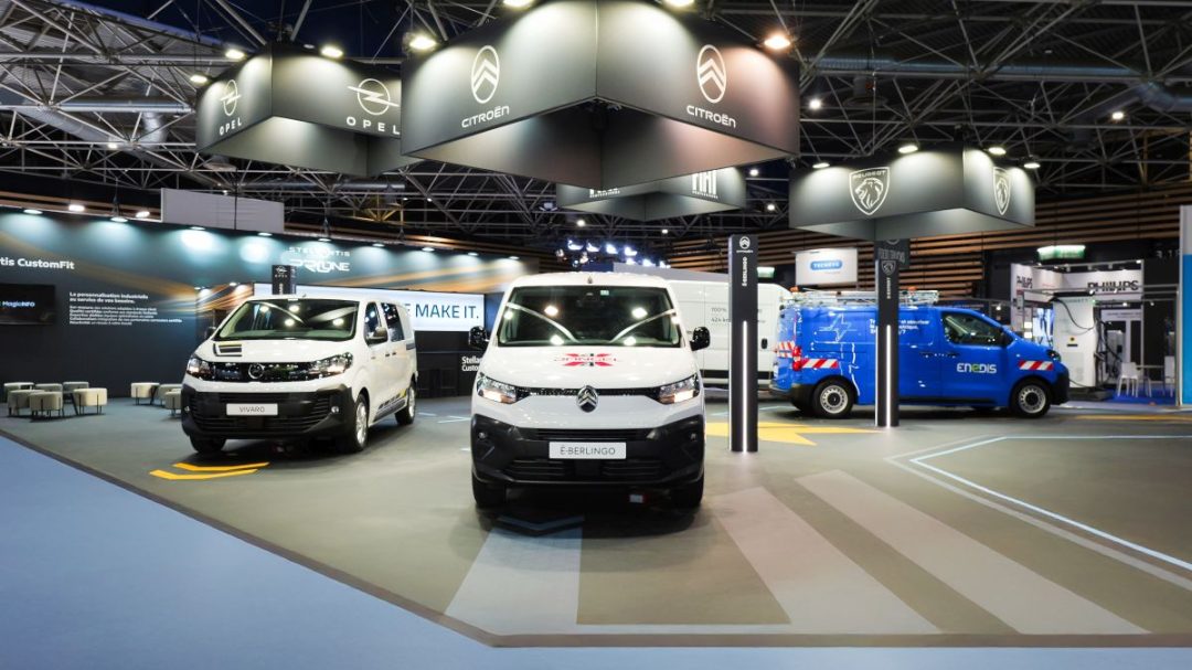 A Solutrans Stellantis Pro One svela le sue innovazioni elettriche e su misura