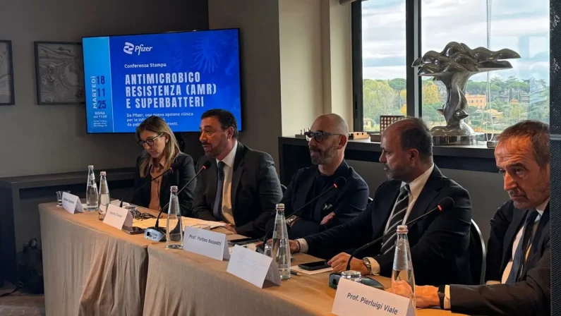 Antimicrobico-resistenza e superbatteri, da Pfizer una nuova opzione clinica