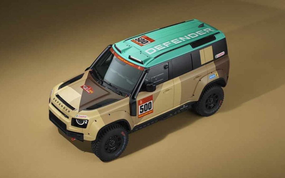 Svelata con la nuova livrea da competizione, la Defender Dakar D7X-R