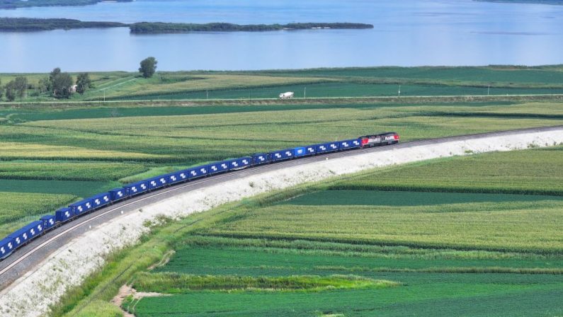 Ministero Esteri Cina “Pronti a rafforzare cooperazione economica con UE”