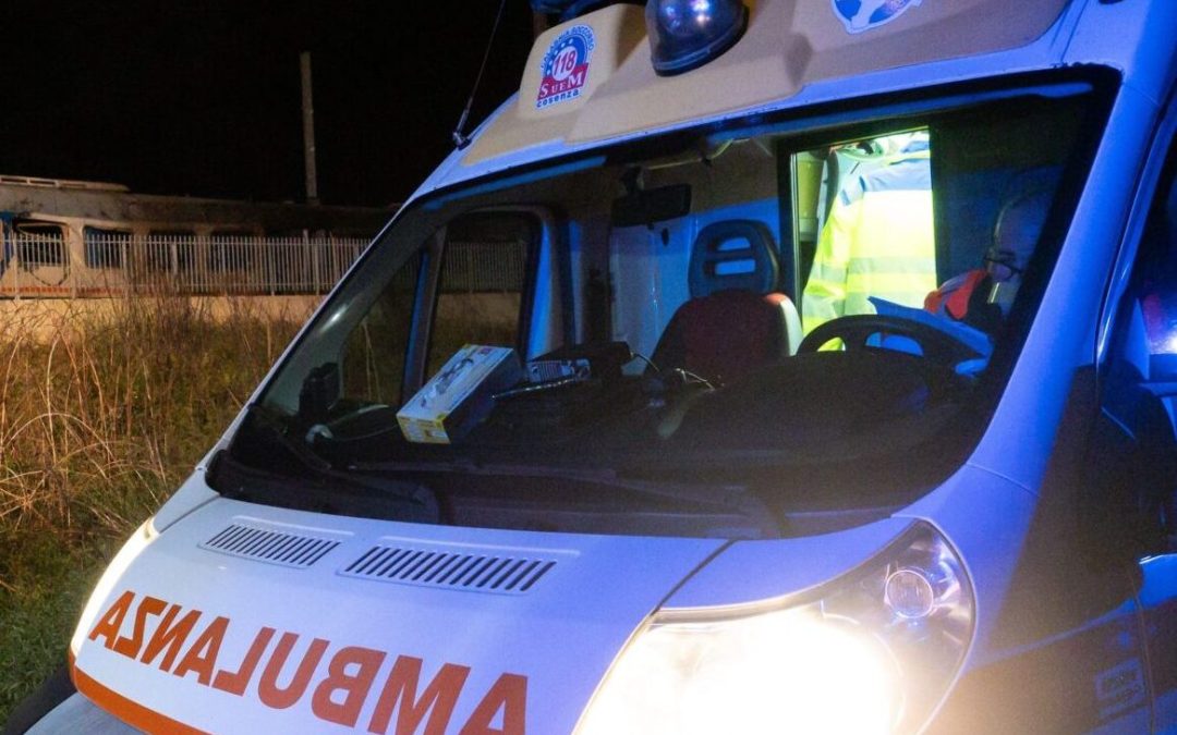 Scontro tra auto nel Cosentino, 2 morti e 4 feriti