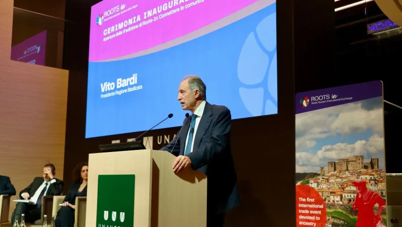 Basilicata, Bardi “Il turismo delle radici è un’opportunità strategica”