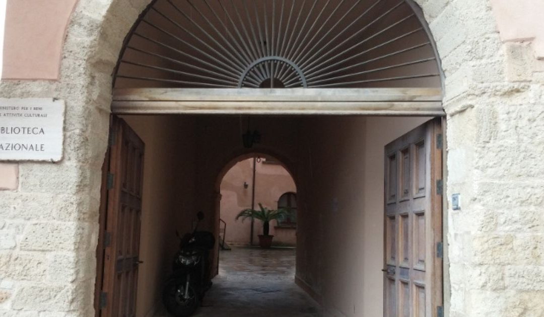 L'ingresso della Biblioteca nazionale di Cosenza