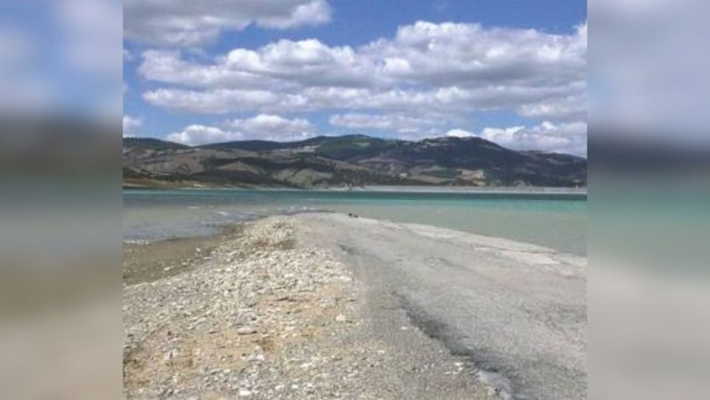 La carica dei sindaci sull’acqua