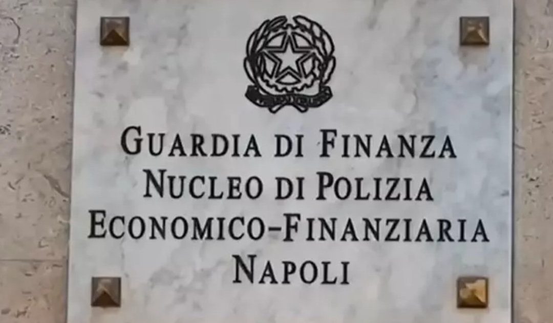 Maxi evasione Iva sui carburanti, sequestro da 260 milioni: condannato imprenditore campano