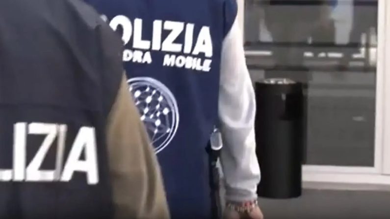 Barletta, arresti e sequestri per ricettazione e riciclaggio