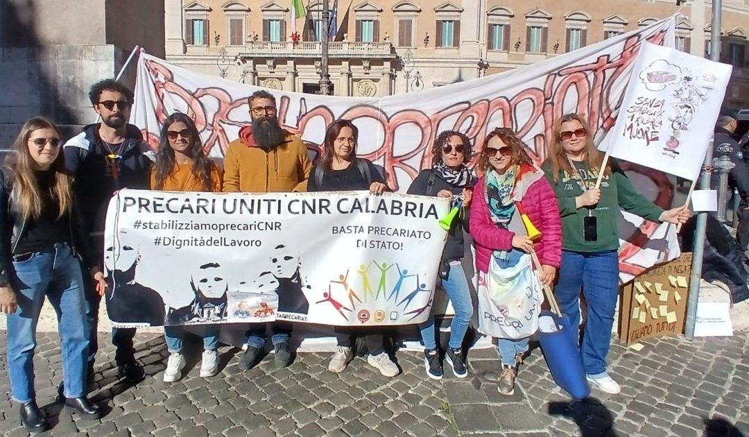 I Precari Uniti CNR in piazza a Roma per chiedere stabilità e futuro alla ricerca pubblica