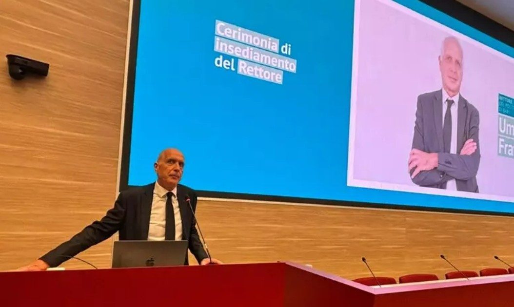 Politecnico di Bari, si insedia il nuovo rettore Umberto Fratino
