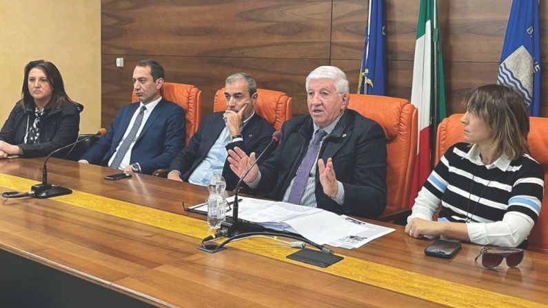 Basilicata, caso Smart Paper, chiude la sede di Tito