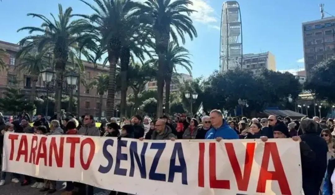 Manifestazione a Taranto, i cittadini: «Vogliamo la città senza l’Ilva»
