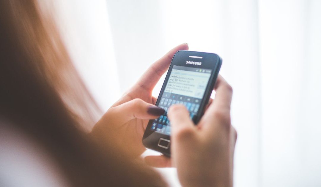 Napoli, contattata dal profilo social dell’ex in carcere per stalking