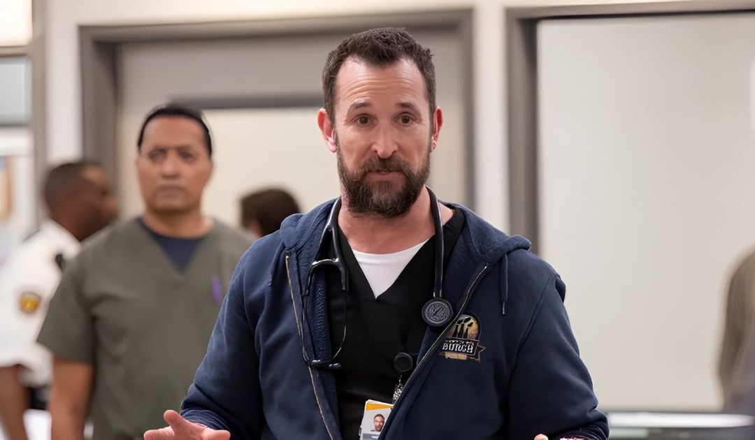 Noah Wyle nei panni del dottor Michael “Robby” Robinavitch in "The Pitt"