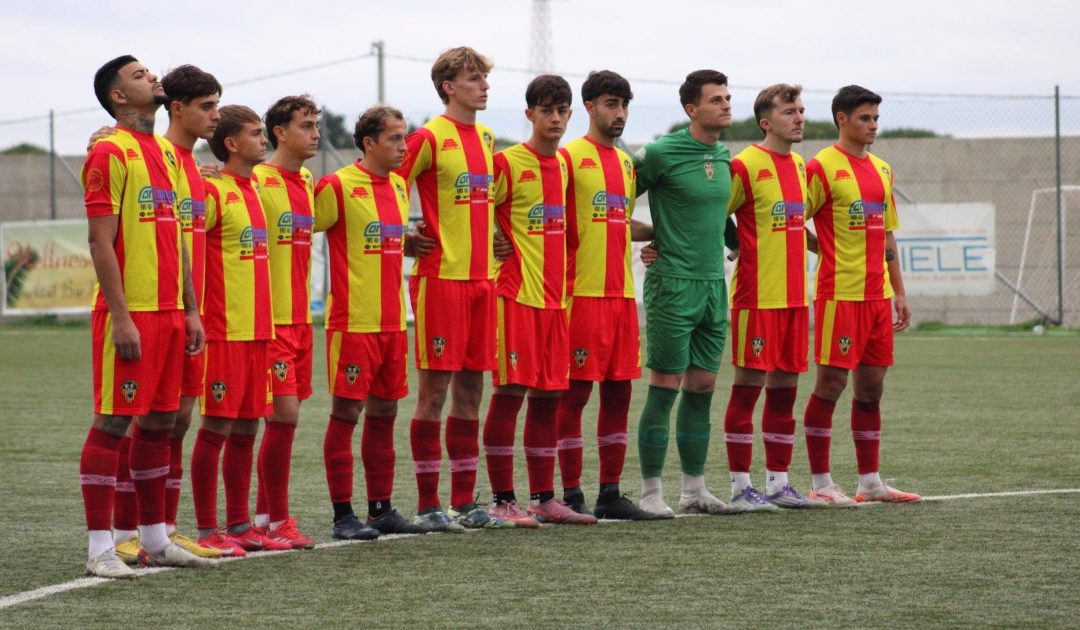 Una formazione del Trebisacce, gran bella realtà fra i Dilettanti di Calabria