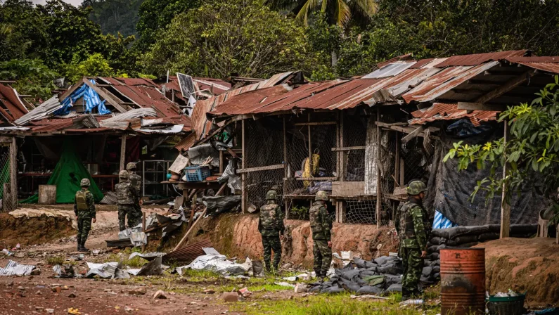 Resta alta la tensione tra Cambogia e Thailandia, scontri e morti al confine