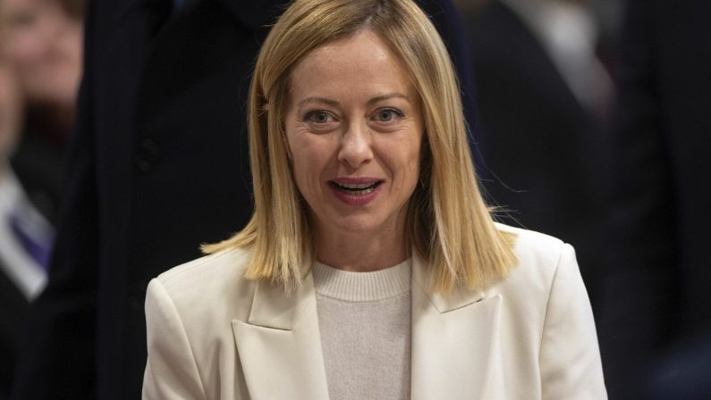 Meloni riceve il premio Thatcher “Sono un soldato al servizio di un’idea”
