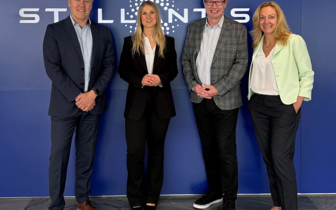 Partnership strategica di Stellantis e Cox Automotive Europe per l’usato