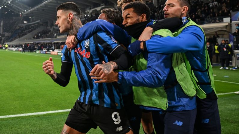 L’Atalanta torna a vincere nel segno di Scamacca, 2-1 sul Cagliari