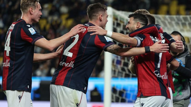 Immobile decisivo dal dischetto: Inter ko, Bologna in finale di Supercoppa