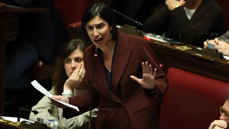 Schlein “Manovra pessima, Meloni fa cassa sulle pensioni”