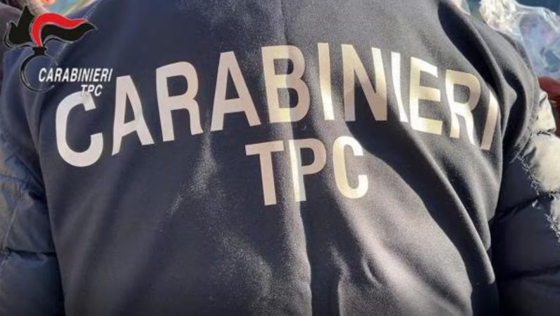 Scavi clandestini e ricettazione, 56 misure cautelari tra Catanzaro e Catania